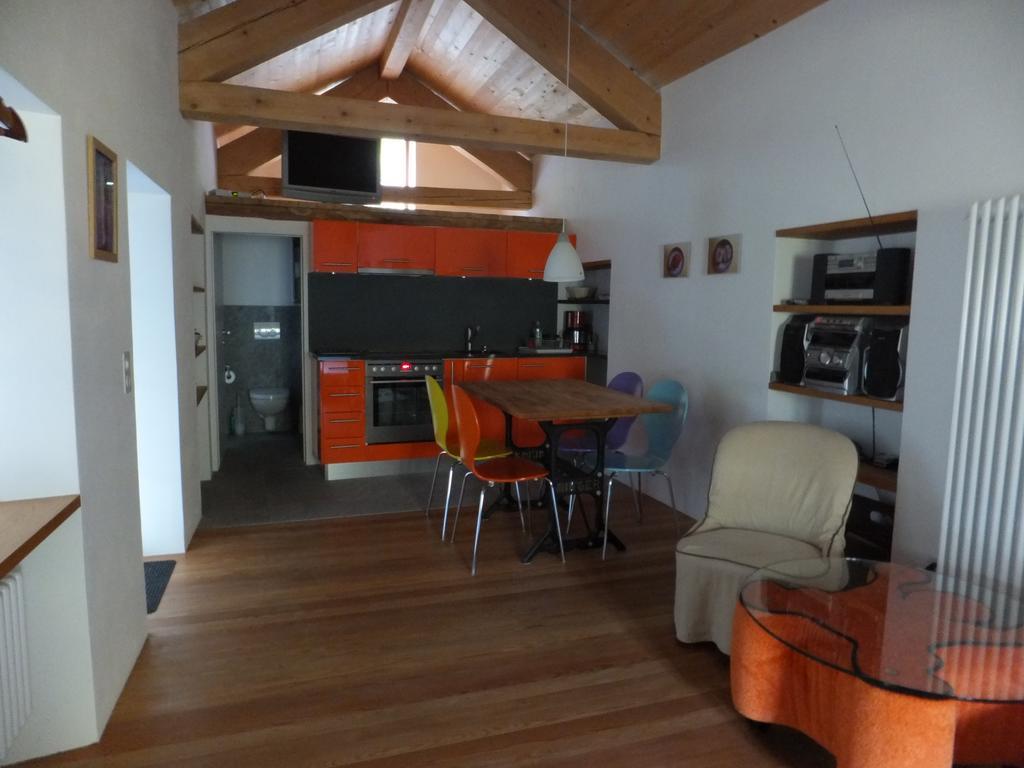 Casa Del Sarto Lejlighed Intragna Eksteriør billede