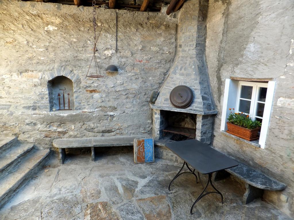 Casa Del Sarto Lejlighed Intragna Eksteriør billede